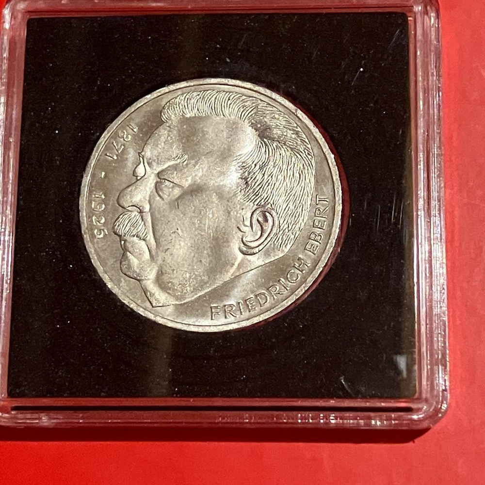Silver Commemorative $5 Mark Deutschland Coin 1975
